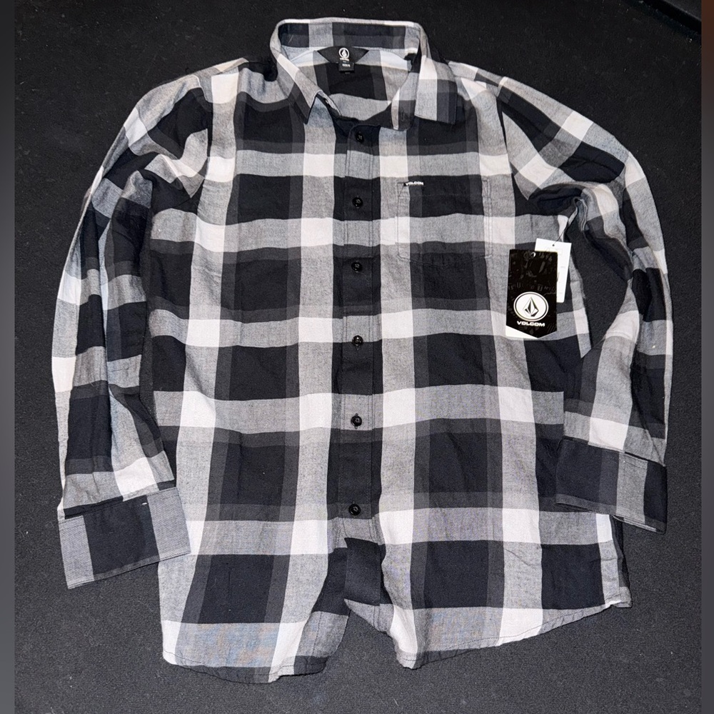 Volcom Black and Gray Plaid Casual Button Down Shirt